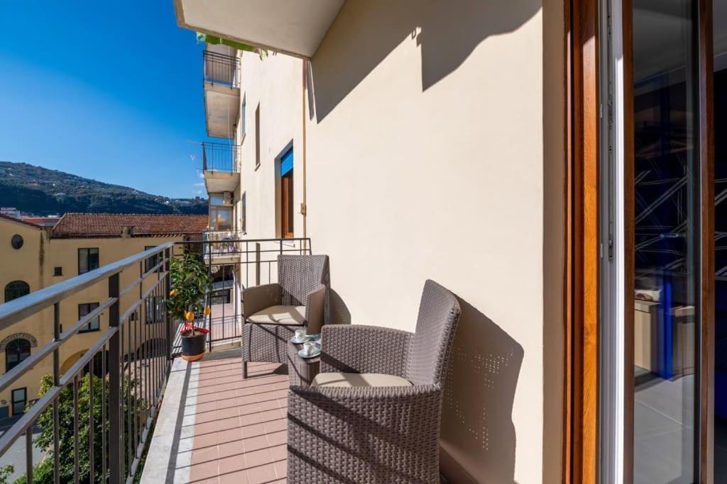 Sorrentovibes - Two Bedrooms New Family Home In Sorrento Center Экстерьер фото